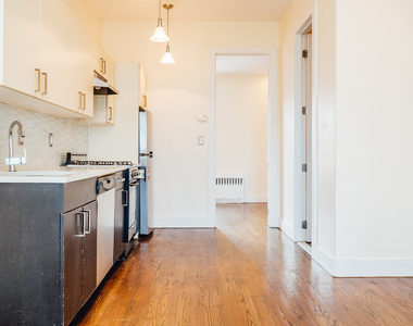 12 Underhill Ave - Photo Thumbnail 14