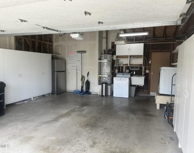 3719 San Vincente Court - Photo Thumbnail 15