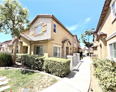 15637 Lasselle - Photo Thumbnail 21