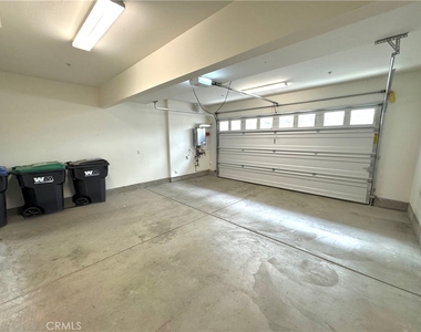 15936 Ellington Way - Photo Thumbnail 38