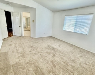179 Alabaster Loop - Photo Thumbnail 17