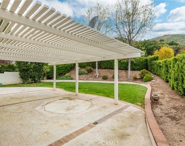 729 Maywood Court - Photo Thumbnail 19