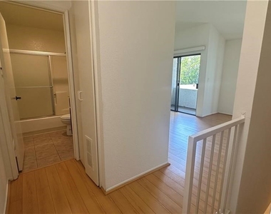 421 Porter Street - Photo Thumbnail 7