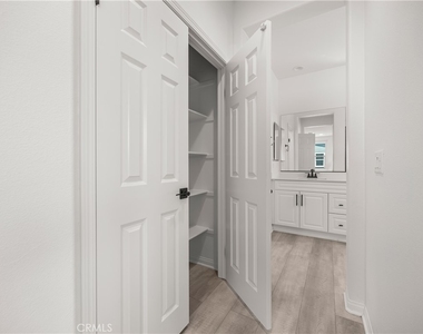 27448 Pioneer Court - Photo Thumbnail 31