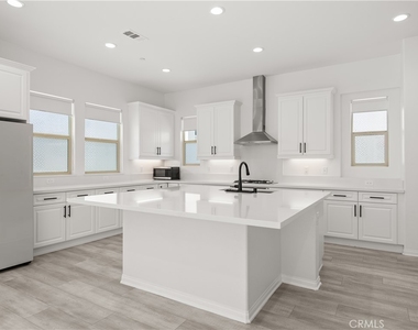 27448 Pioneer Court - Photo Thumbnail 13