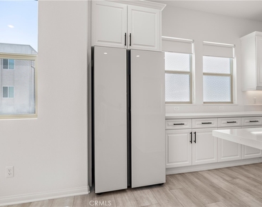 27448 Pioneer Court - Photo Thumbnail 20