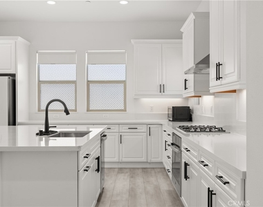 27448 Pioneer Court - Photo Thumbnail 12