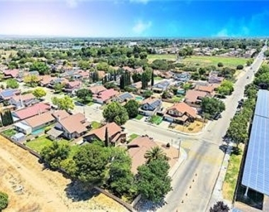 43401 Alep Avenue - Photo Thumbnail 50