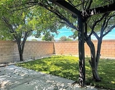 43401 Alep Avenue - Photo Thumbnail 44