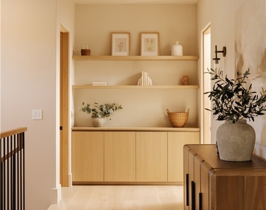 4940 Hesperia Ave - Photo Thumbnail 17