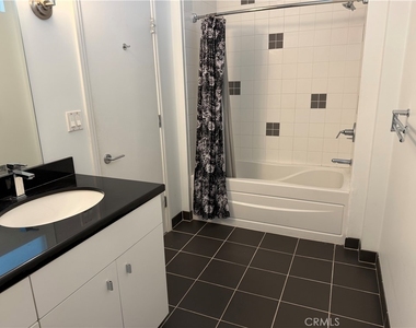 1100 Wilshire - Photo Thumbnail 11