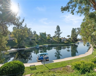 23034 Park Sorrento - Photo Thumbnail 4