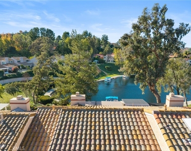 23034 Park Sorrento - Photo Thumbnail 27