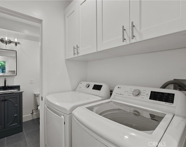 6051 Teesdale Avenue - Photo Thumbnail 9