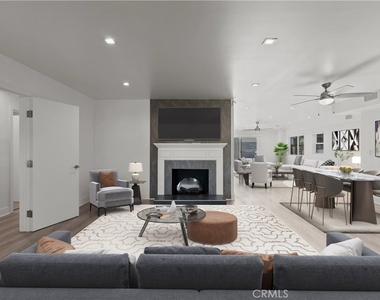 6051 Teesdale Avenue - Photo Thumbnail 4