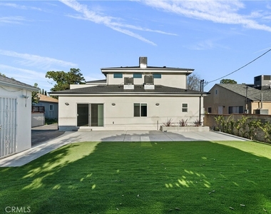 6051 Teesdale Avenue - Photo Thumbnail 30