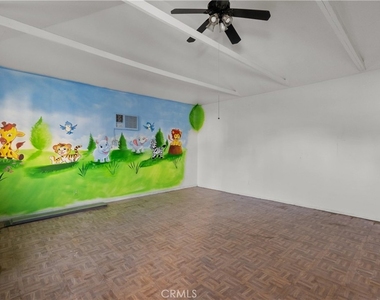 6051 Teesdale Avenue - Photo Thumbnail 29