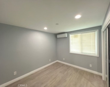 8611 Rio Dell Street - Photo Thumbnail 7