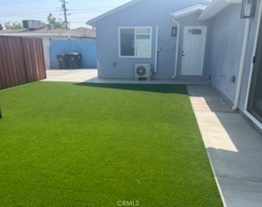 8611 Rio Dell Street - Photo Thumbnail 11