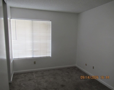 2532 Crosshaven Lane - Photo Thumbnail 7