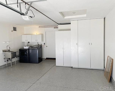 409 Windjammer Circle - Photo Thumbnail 9