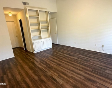 277 E Sierra Madre Boulevard - Photo Thumbnail 8