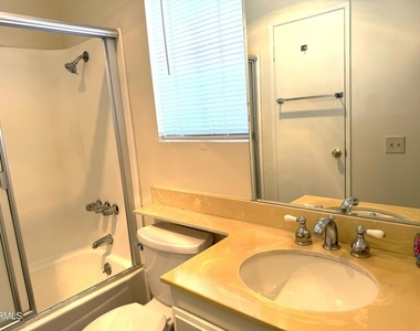 277 E Sierra Madre Boulevard - Photo Thumbnail 11
