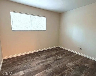 24851 Rollingwood Road - Photo Thumbnail 10