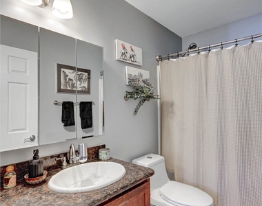 506 Canyon - Photo Thumbnail 4