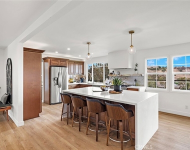 29252 Country Hills - Photo Thumbnail 13