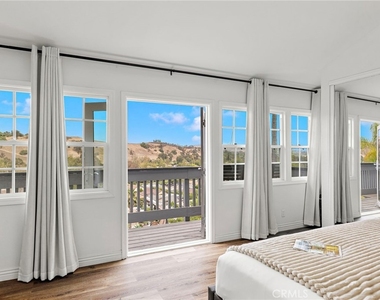 29252 Country Hills - Photo Thumbnail 30