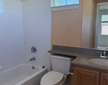 5 Stonegate - Photo Thumbnail 19