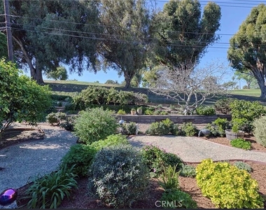 16711 Greenview - Photo Thumbnail 2