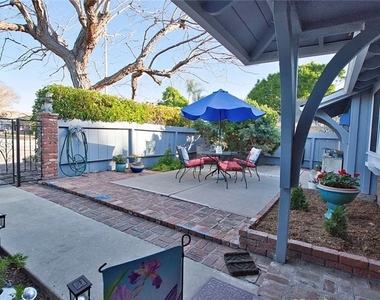 16711 Greenview - Photo Thumbnail 3