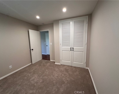 16711 Greenview - Photo Thumbnail 21