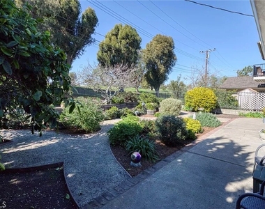 16711 Greenview - Photo Thumbnail 25