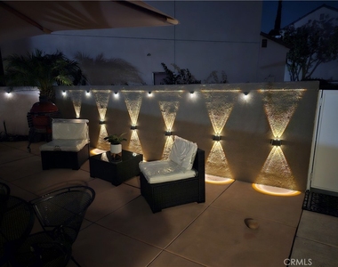 2210 Village Way - Photo Thumbnail 2