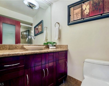 8827 Evanview - Photo Thumbnail 14