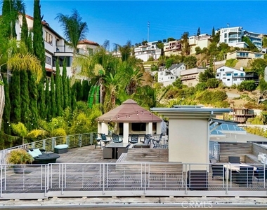 8827 Evanview - Photo Thumbnail 16