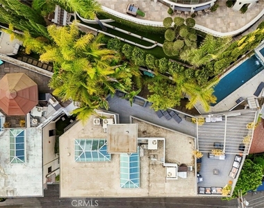 8827 Evanview - Photo Thumbnail 6