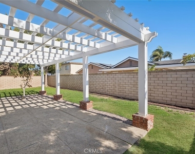 8822 Bellshire - Photo Thumbnail 19