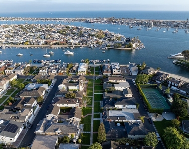 28 1/2 Beacon Bay - Photo Thumbnail 7
