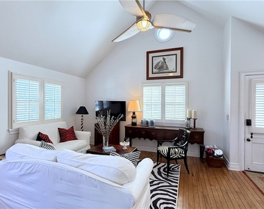 28 1/2 Beacon Bay - Photo Thumbnail 1