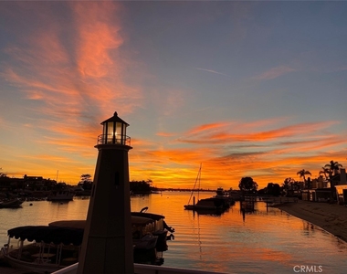 28 1/2 Beacon Bay - Photo Thumbnail 11