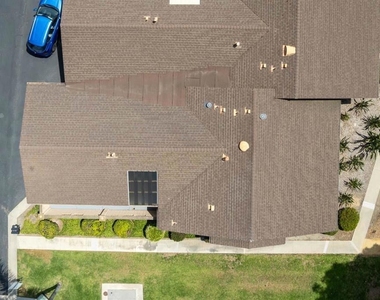 1025 Plover Way - Photo Thumbnail 21