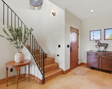 3811 Hiawatha Way - Photo Thumbnail 21