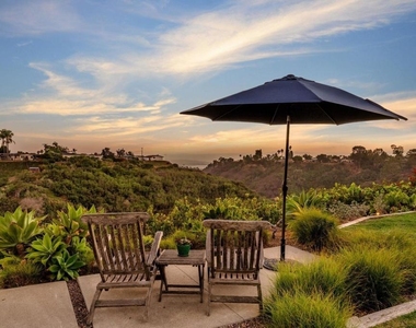 3811 Hiawatha Way - Photo Thumbnail 1