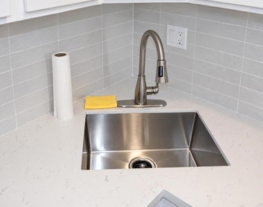 3776 Alabama Street - Photo Thumbnail 11