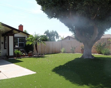 11235 Brockway Street - Photo Thumbnail 2