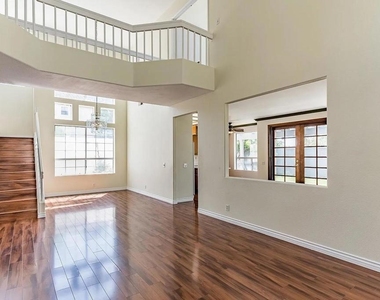 1633 Calle Las Casas - Photo Thumbnail 5